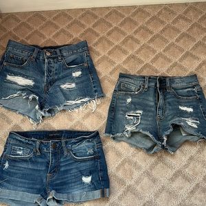 BUNDLE: 3 items of shorts!!